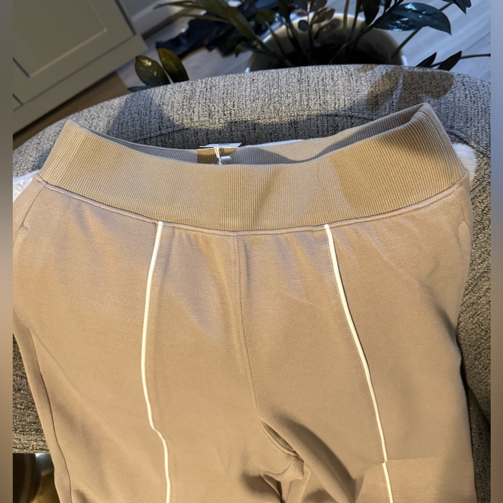 SPANX AirEssentials Pique Full Zip Track Jacket + Straight Leg Pant - NWT - Picture 9 of 11